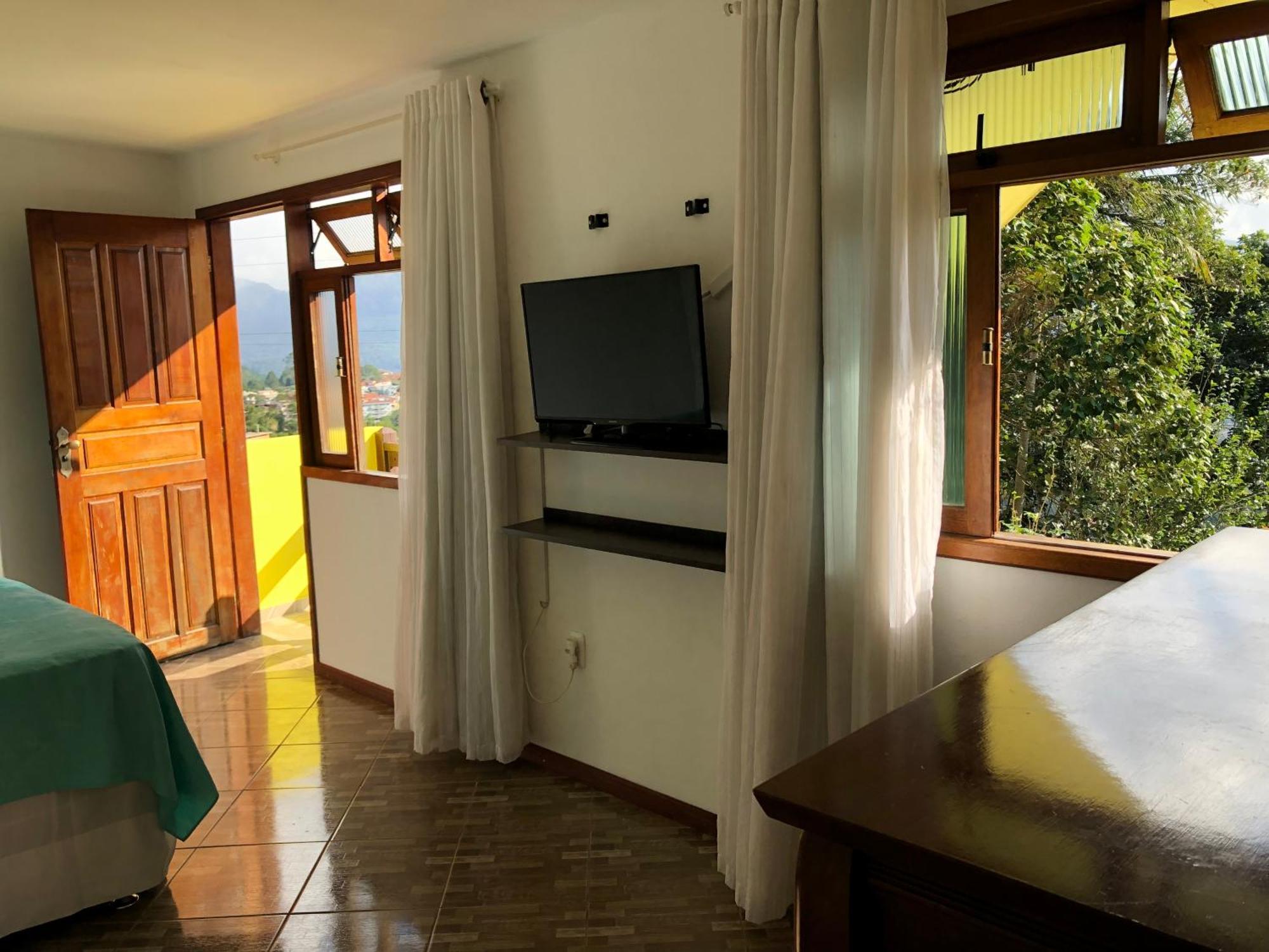 新弗里堡Casa Aconchegante Com Linda Vista A 5 Min Do Centro别墅 外观 照片